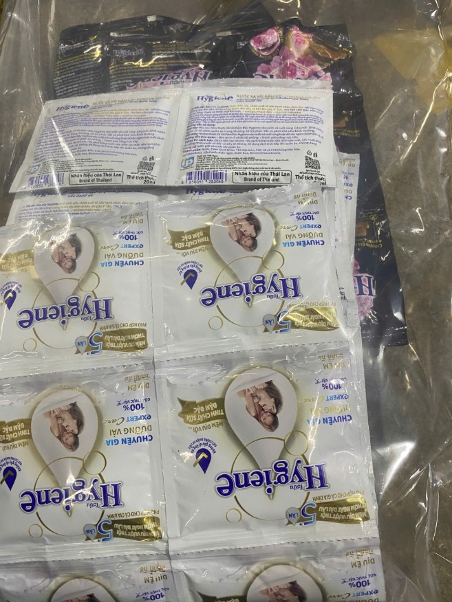 Set nước xả vải dậm đặc Hygiene 2 kg